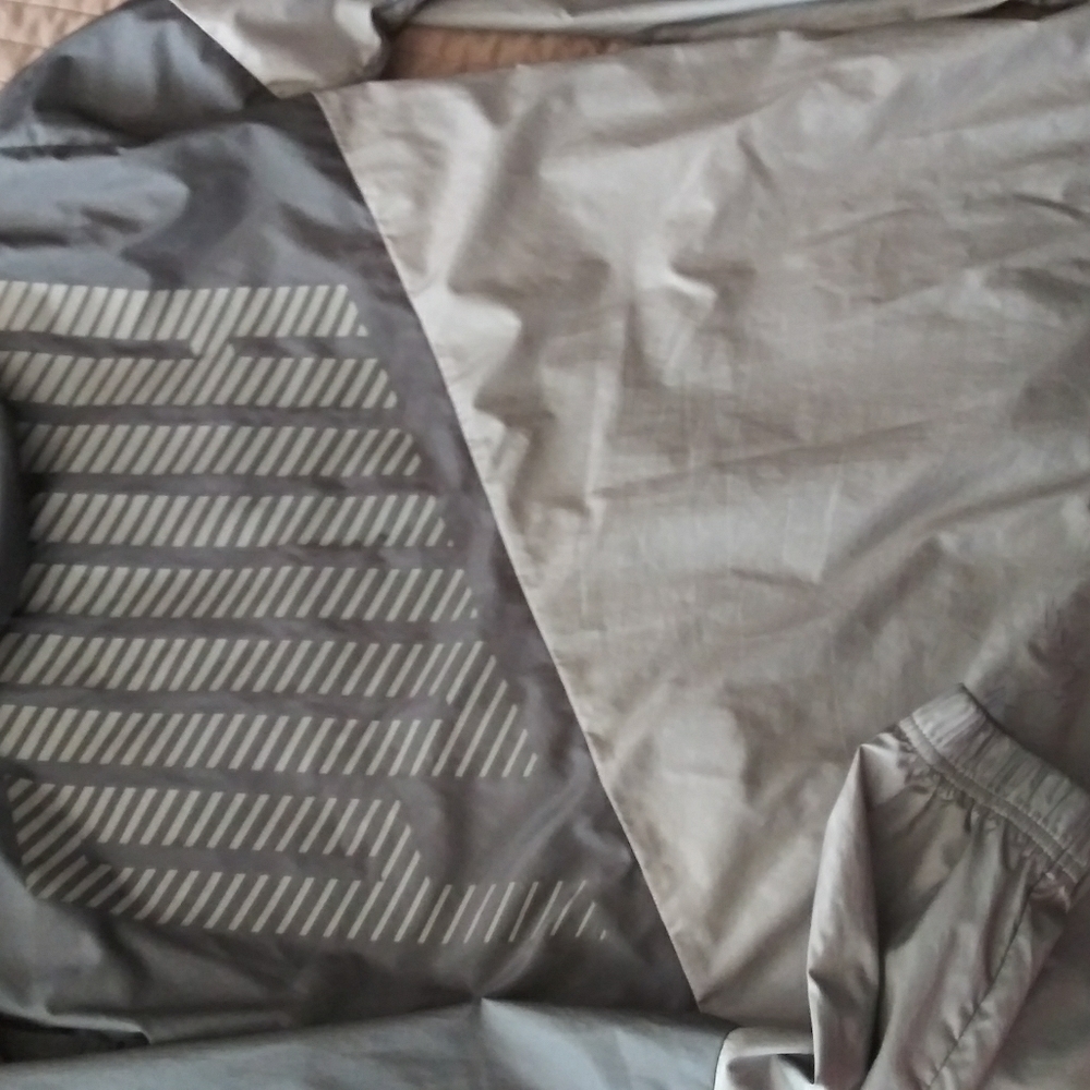Lightweight jacket